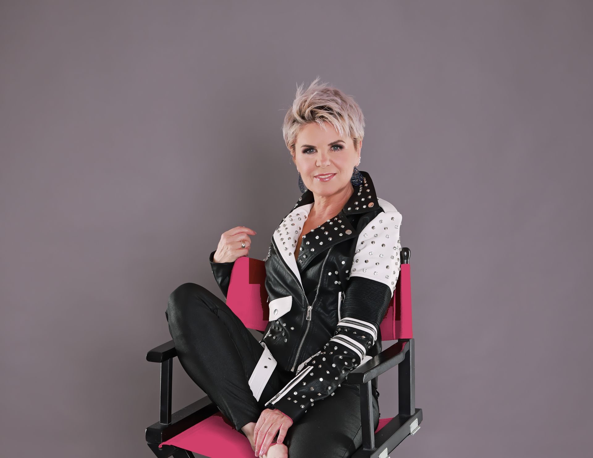 Linda Feller Kontakt